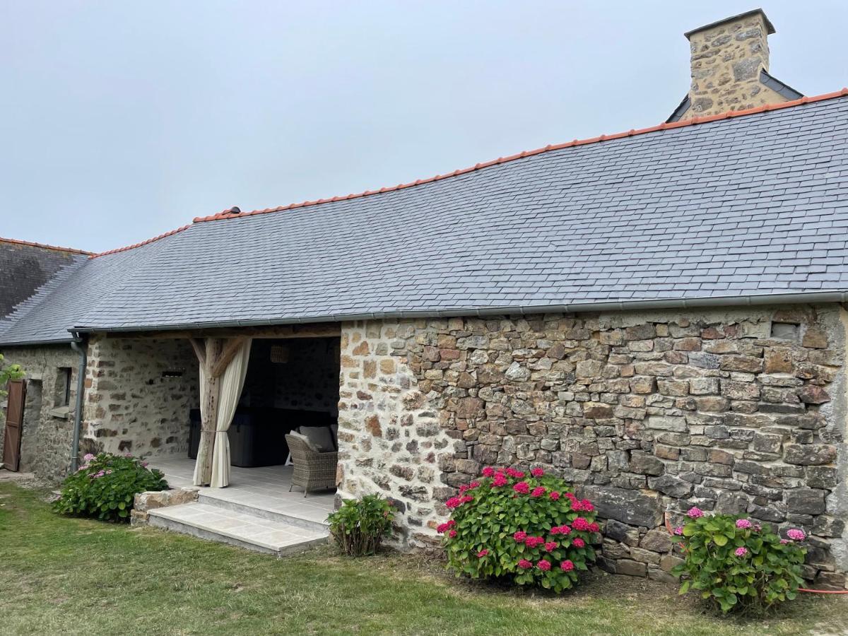 Les Cottages Du Manoir, Jacuzzi -Crozon Esterno foto