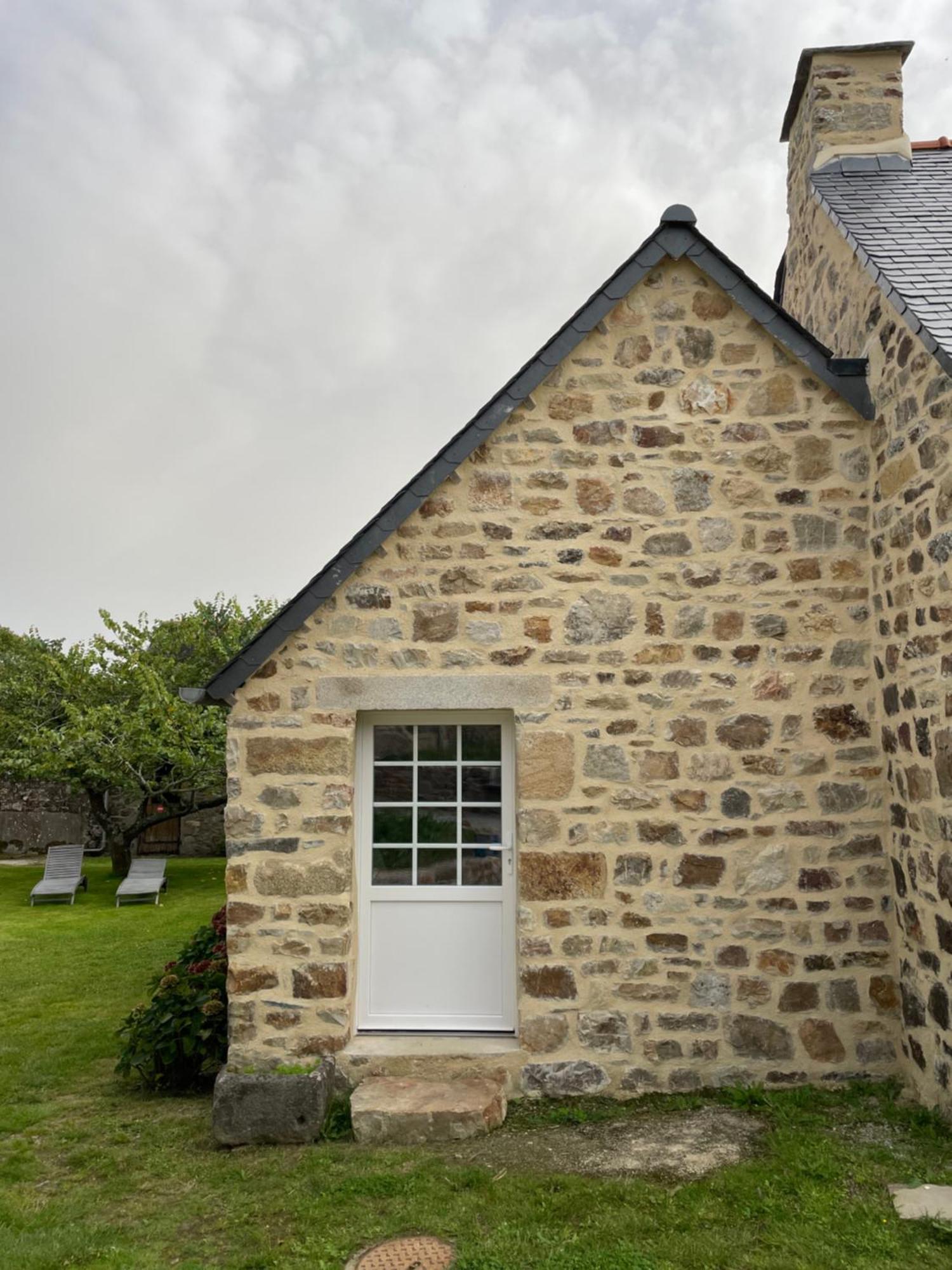 Les Cottages Du Manoir, Jacuzzi -Crozon Esterno foto